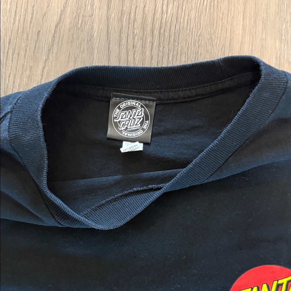 Santa Cruz Black Crew Neck Shirt - Picture 2 of 3